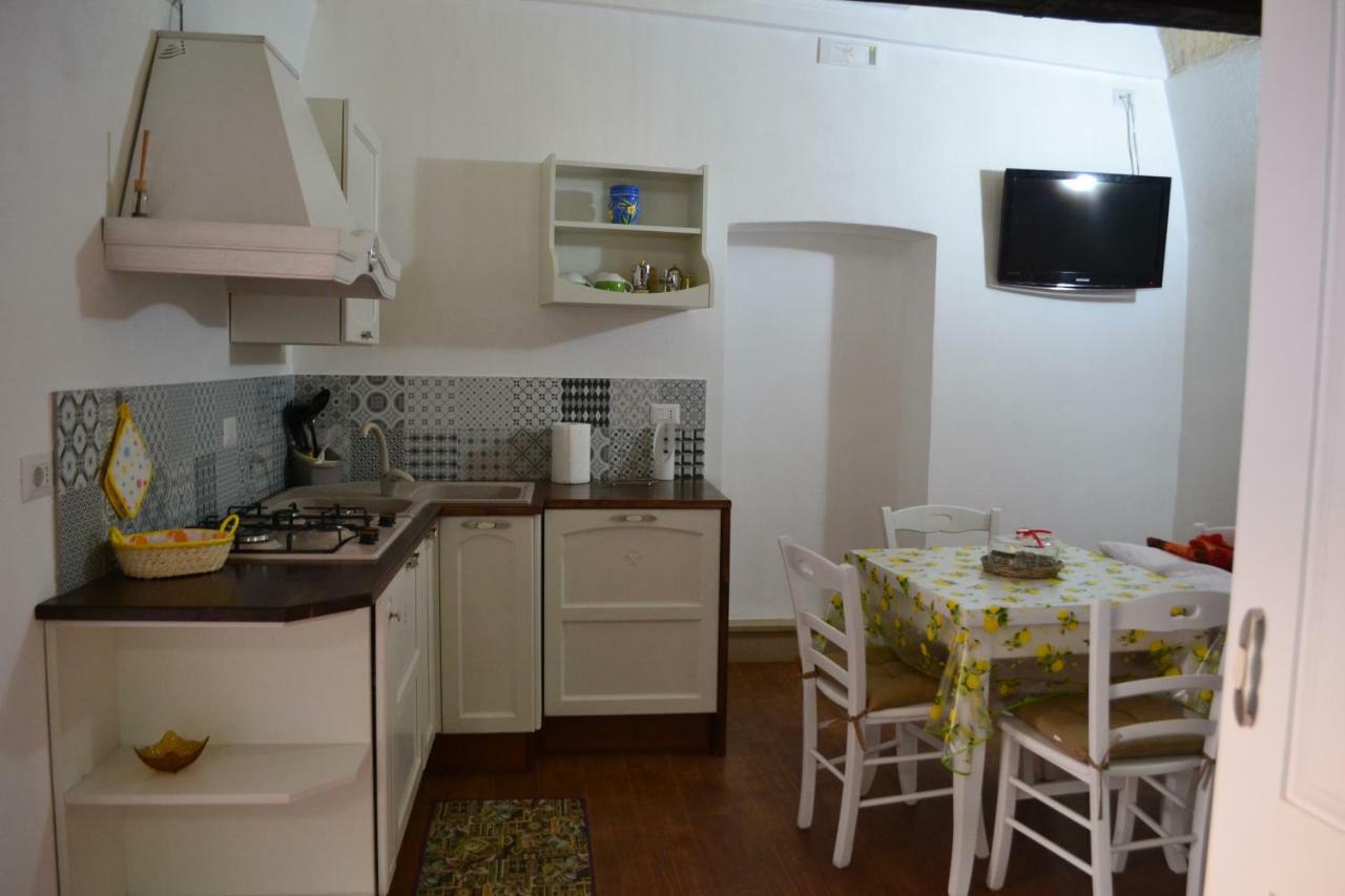 Le Case Di Titina Villa Mottola Exterior foto